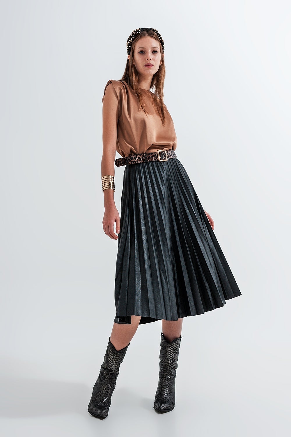 Leather Look Pleated Midi Skirt in Black