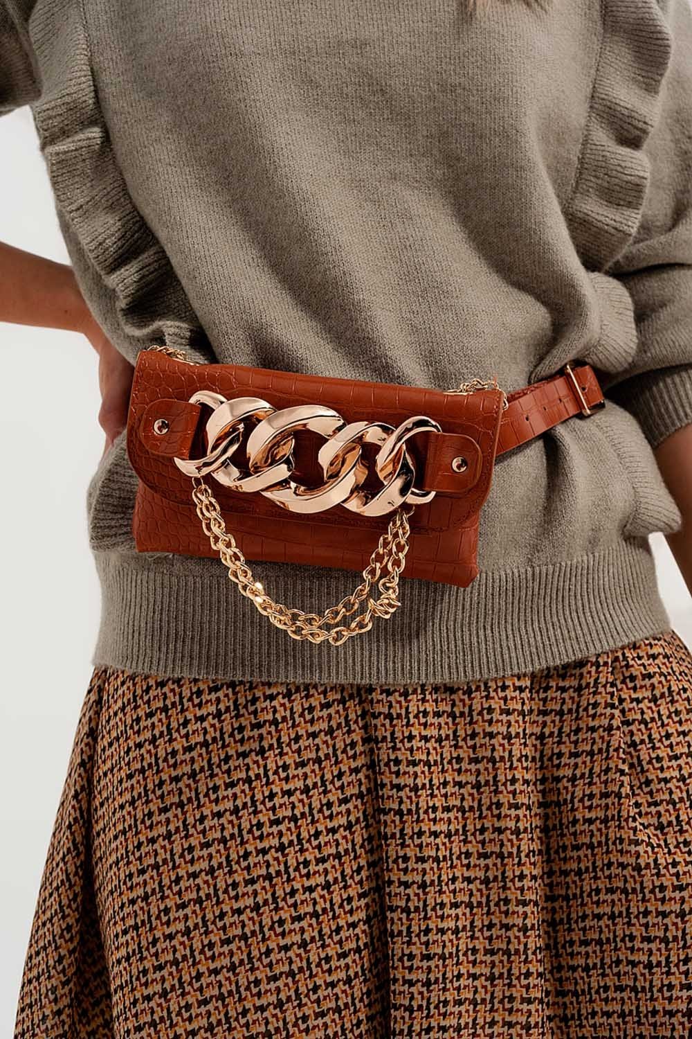 Bumbag Belt With Gold Chain Trim in Brown